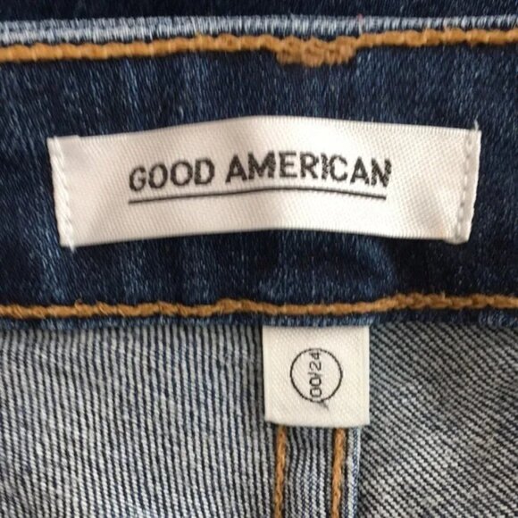 Good American The Pom Pom Good Boot Crop Jeans - Picture 8 of 9